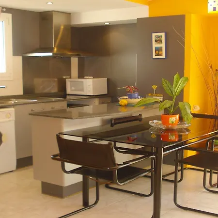 Apartment 104688 - In *
